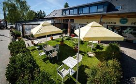 Pipacs Panir & Grill Garden Vendeghaz
