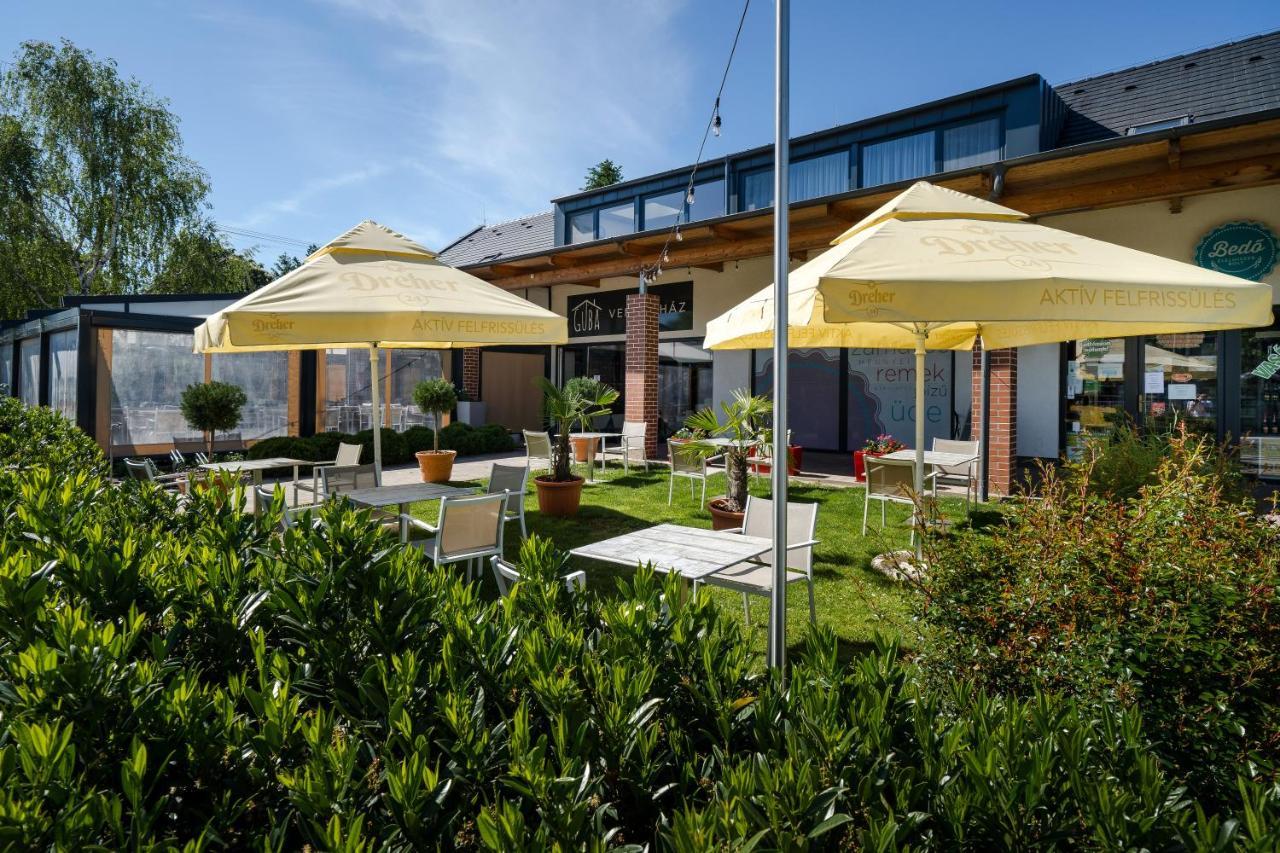 Hotel Pipacs Panir & Grill Garden Vendeghaz Győrújbarát Zewnętrze zdjęcie