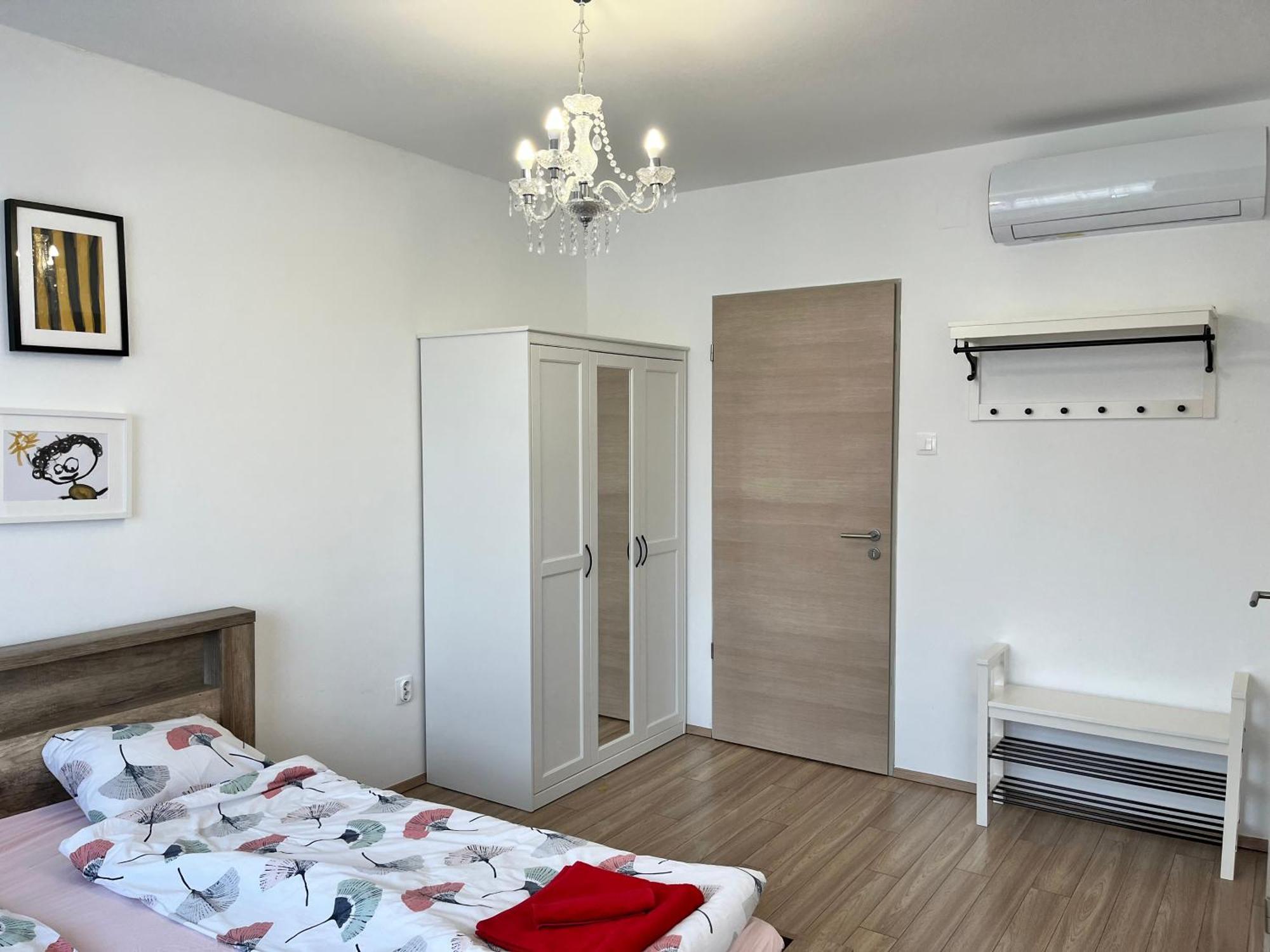 Hotel Pipacs Panir & Grill Garden Vendeghaz Győrújbarát Zewnętrze zdjęcie