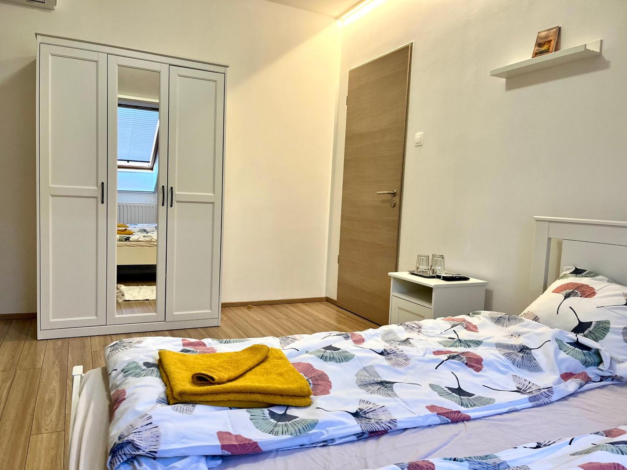Hotel Pipacs Panir & Grill Garden Vendeghaz Győrújbarát Zewnętrze zdjęcie